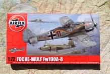 images/productimages/small/Focke-Wulf Fw190A-8 Airfix A01020 1;72 voor.jpg